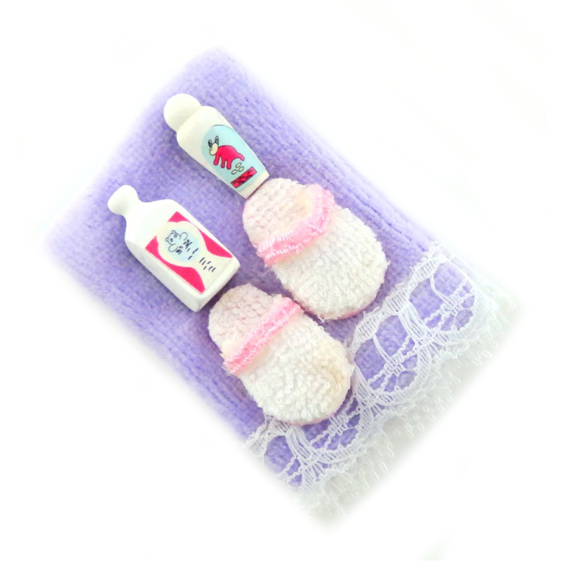Dolls House Towel Slippers & Bubble Baths Miniature Bathroom Bedroom Accessory