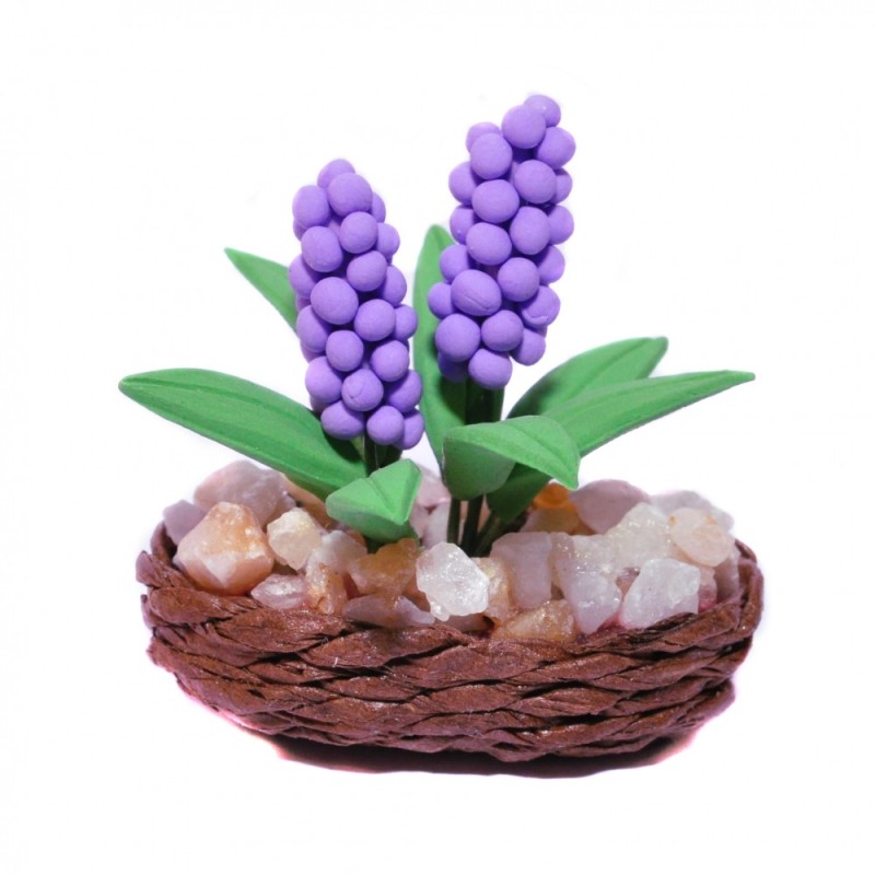 Dolls House Purple Hyacinths in Basket Miniature Home Flower Display Accessory 