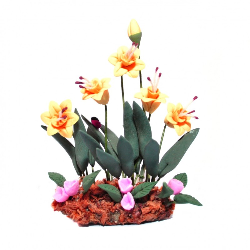 Dolls House Daffodils Flowers in Ground Grass Miniature Garden Plant Accessory