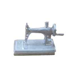 Dolls House Hand Sewing Machine 1:24 Scale Half Inch Metal Accessory Dolls House Hand Sewing Machine 1:24 Scale Half Inch Metal Accessory