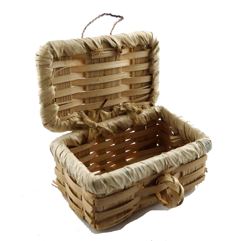 Dolls House Picnic Hamper Wicker Woven Basket with Lid Miniature Accessory LT