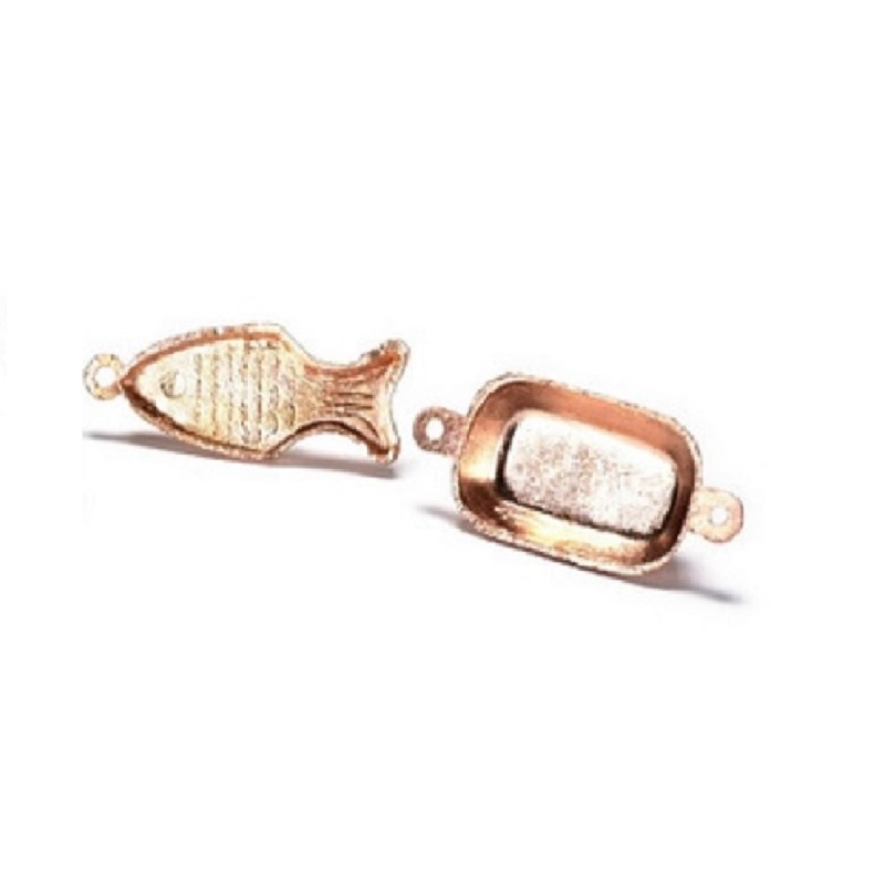 Dolls House Miniature Kitchen Accessory Copper Pan Hanging Fish Dish Cake Moulds